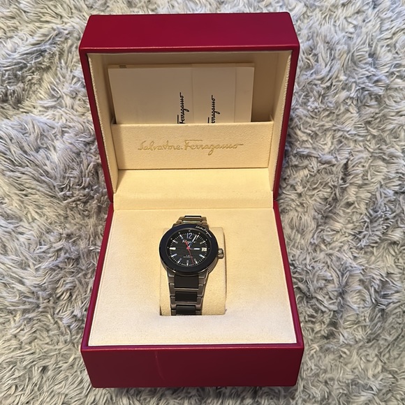 Salvatore Ferragamo Swiss Automatic men watch - Picture 3 of 12